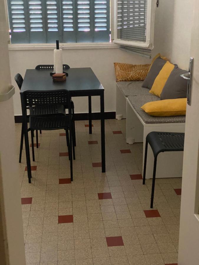 Grenoble Joli Appartement Eksteriør bilde